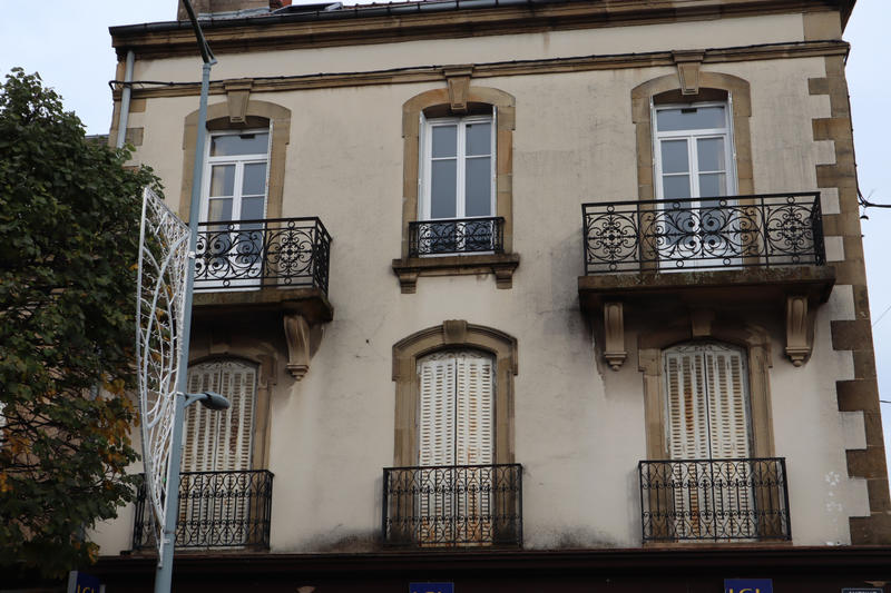 Appartement - 125 m² - 6 pièces