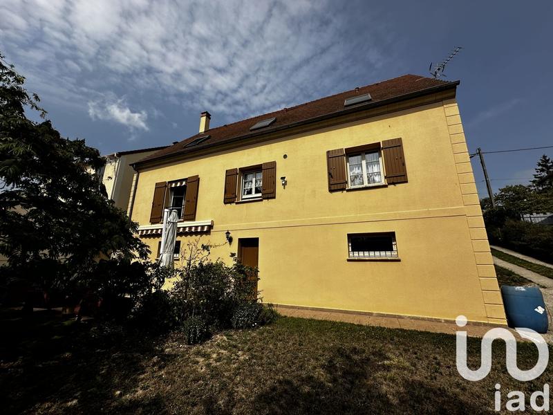 Maison - 150 m² - 7 pièces