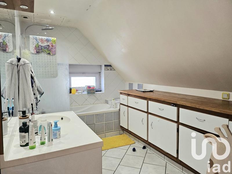 Maison - 122 m² - 4 pièces