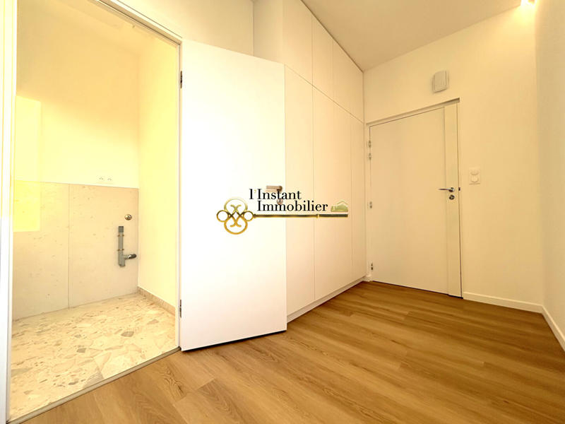 Appartement - 77 m² - 3 pièces