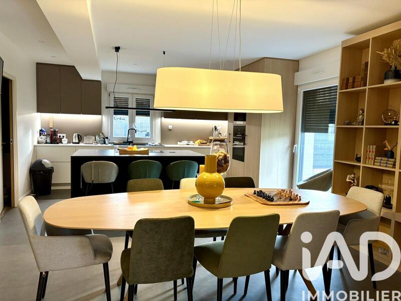 Maison - 170 m² - 4 pièces