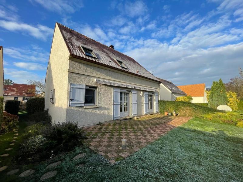 Maison - 145 m² - 6 pièces