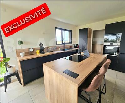 Maison - 134 m² - 6 pièces