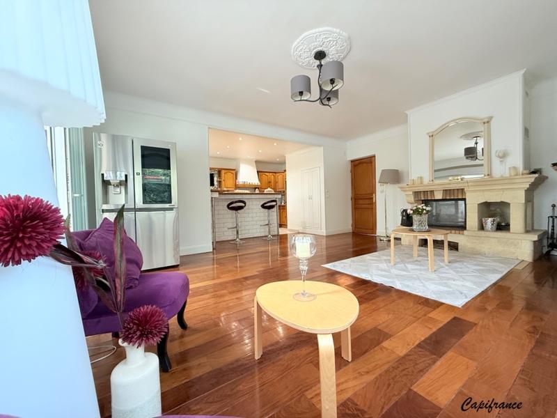 Maison - 150 m² - 5 pièces