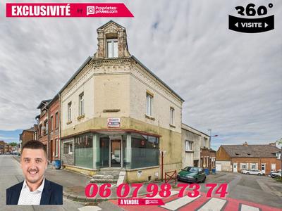 Immeuble - 166 m² - 3 pièces