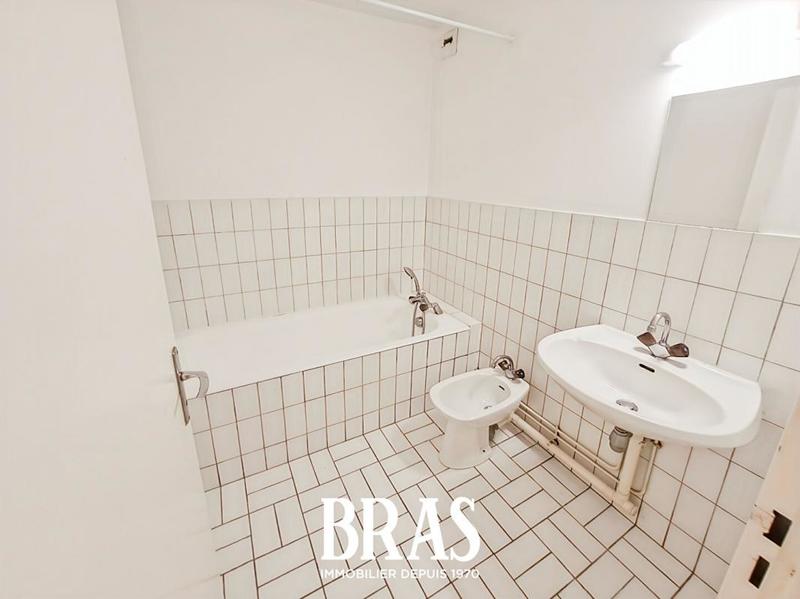 Studio - 34 m² - 1 pièce