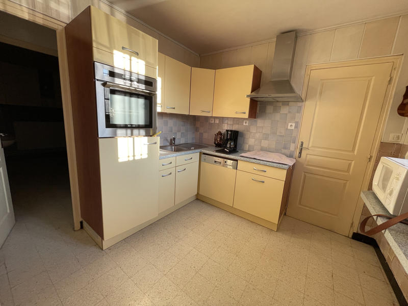 Maison - 143 m² - 7 pièces