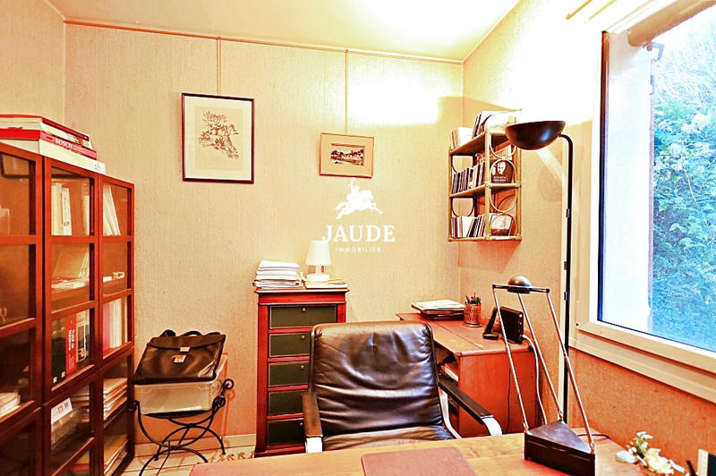 Maison - 165 m² - 6 pièces