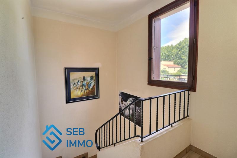 Maison - 143 m² - 5 pièces