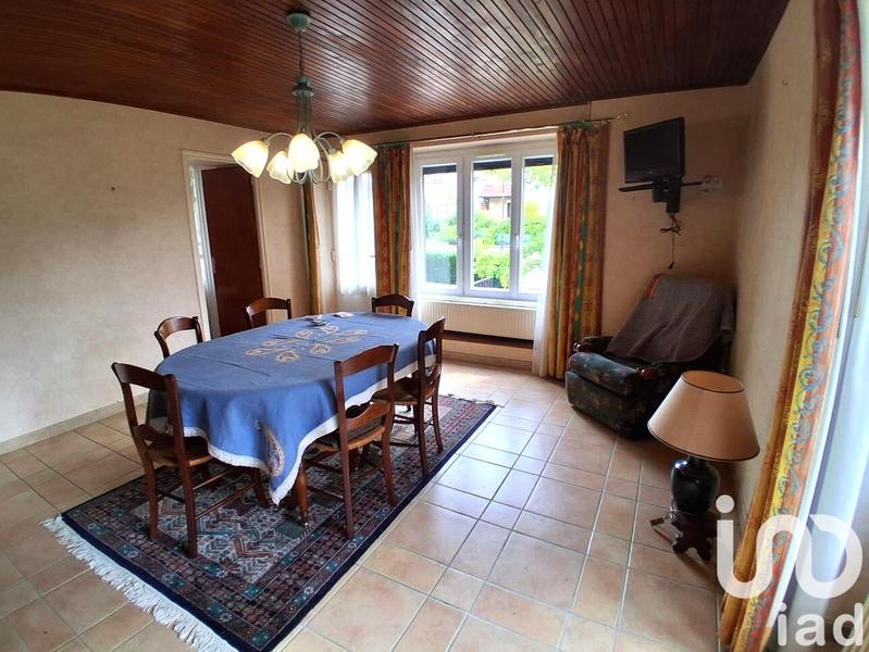 Maison - 161 m² - 9 pièces