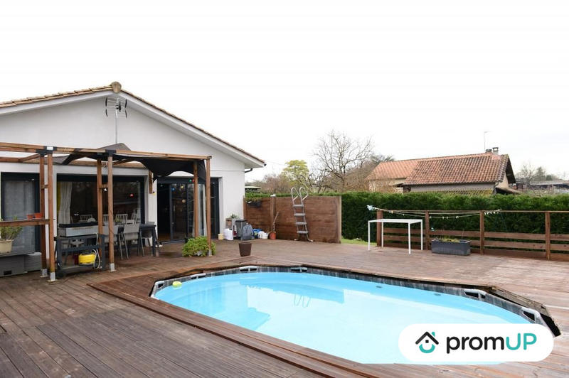 Maison - 145 m² - 5 pièces