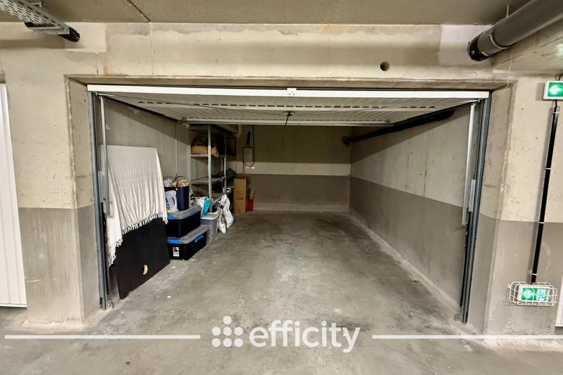 Appartement - 81 m² - 4 pièces