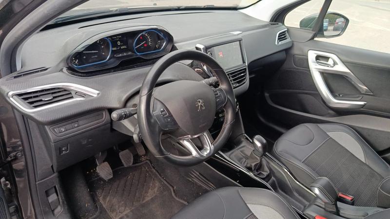 Peugeot 2008 1.5 BlueHDi 100 Allure