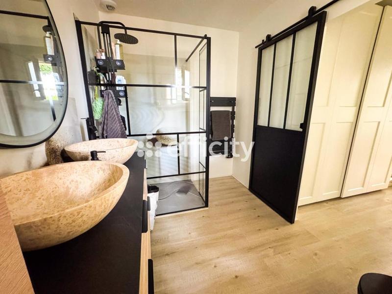 Maison - 112 m² - 4 pièces