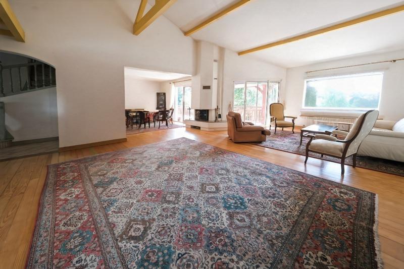 Maison - 190 m² - 5 pièces