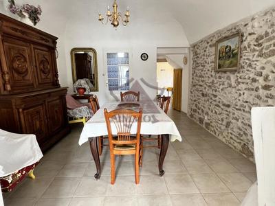 Maison en pierre - 115 m² - 6 pièces