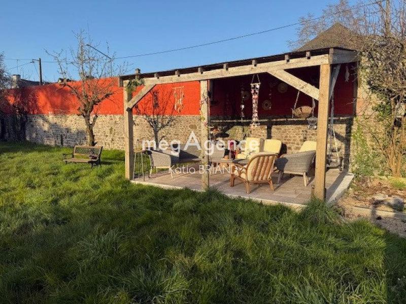 Maison - 259 m² - 9 pièces