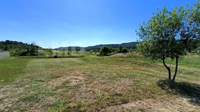 Terrain - 1 061 m²