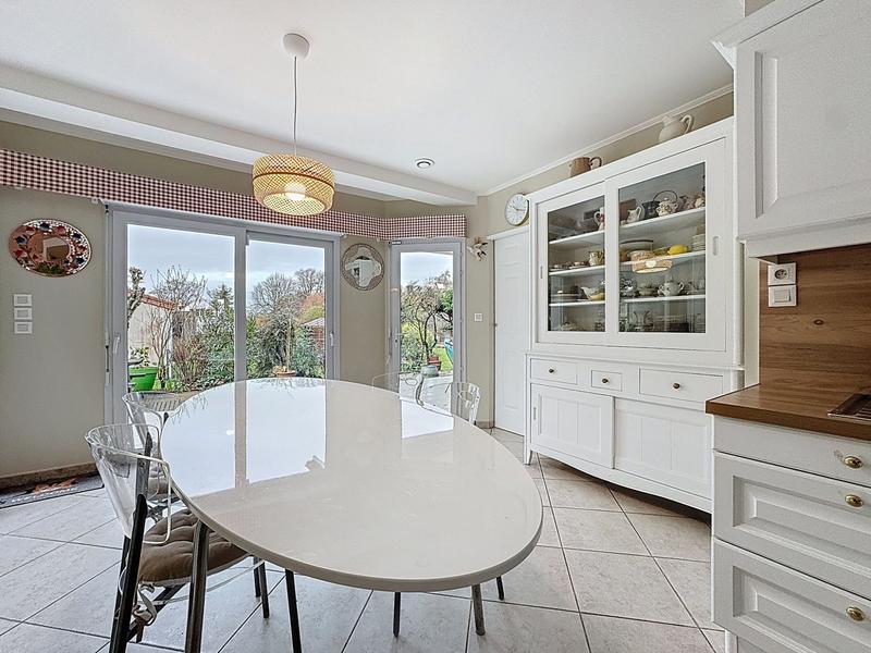 Maison ancienne - 208 m² - 6 pièces