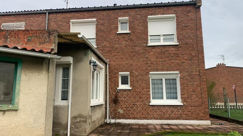 Maison - 85 m² - 5 pièces