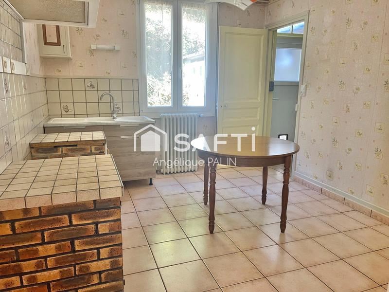 Maison - 96 m² - 3 pièces