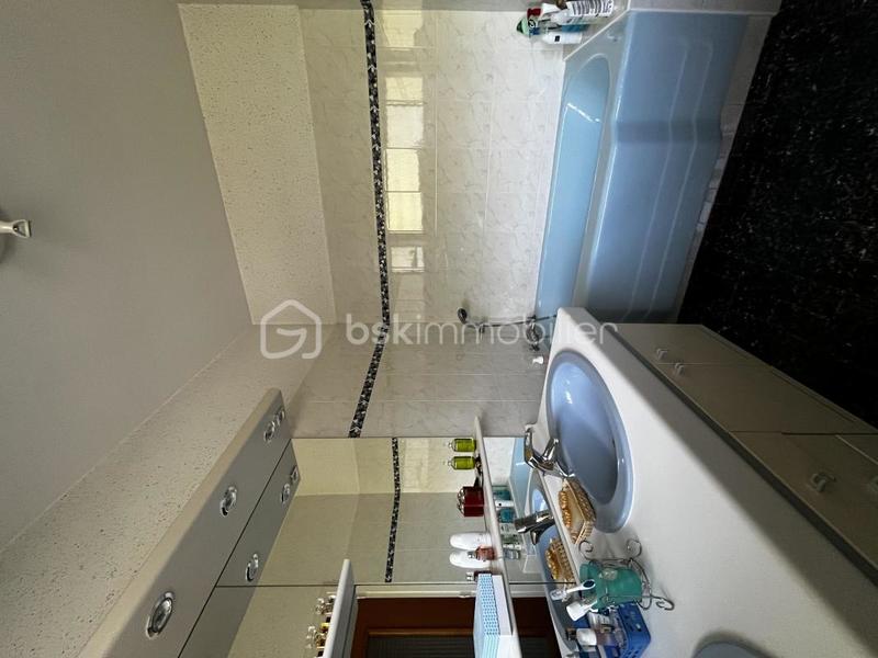 Maison d'architecte - 230 m² - 8 pièces