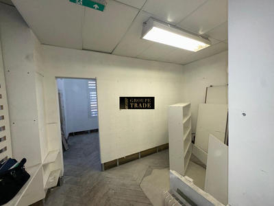 Local commercial - 55 m² - 3 pièces