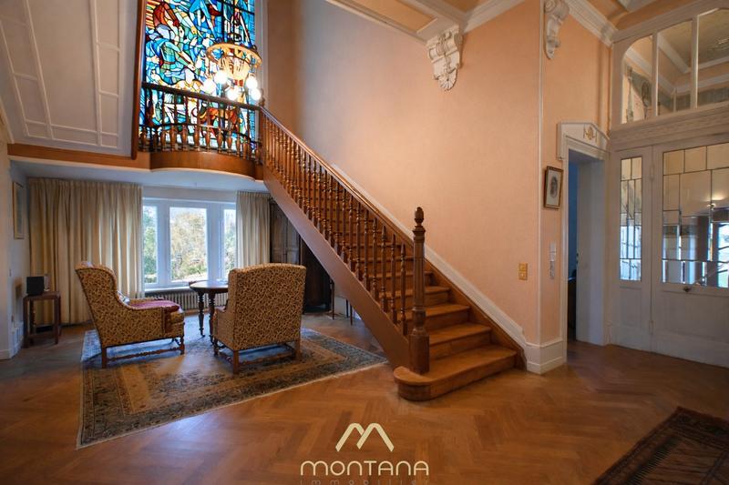 Château - 258 m² - 8 pièces