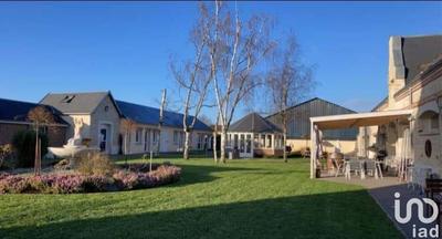 Local commercial - 689 m²