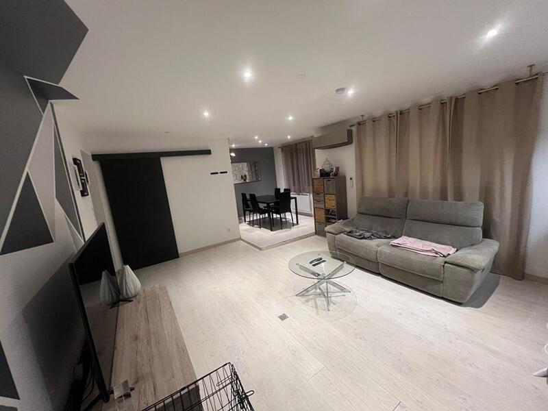 Appartement - 67 m² - 3 pièces