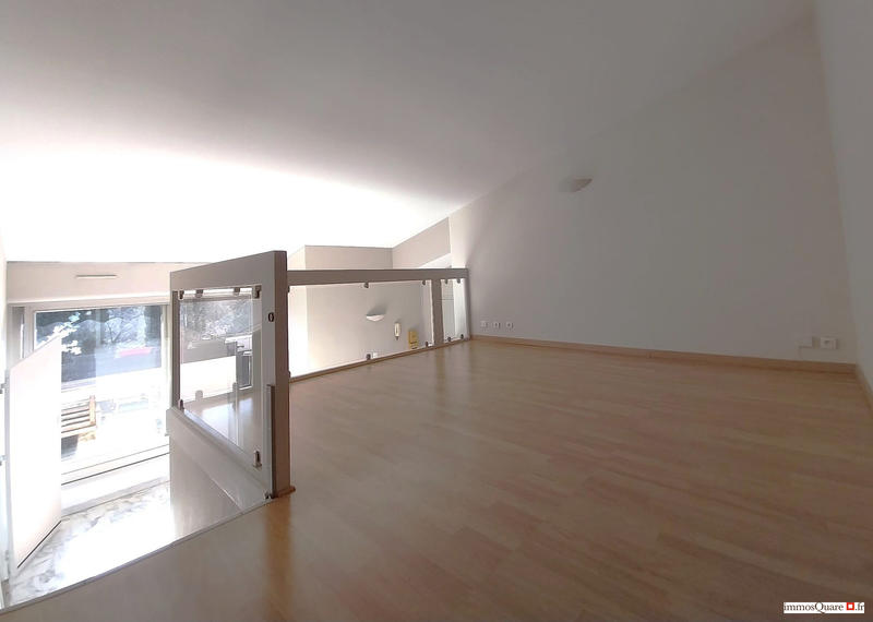 Appartement - 60 m² - 2 pièces