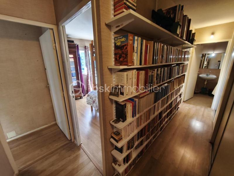 Appartement - 81 m² - 4 pièces