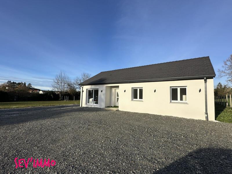 Maison - 102 m² - 4 pièces