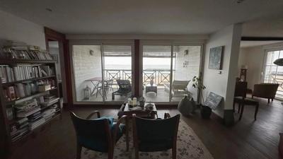 Villa - 288 m² - 7 pièces