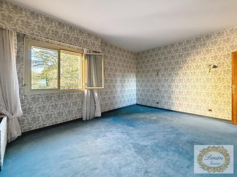 Villa - 390 m² - 6 pièces