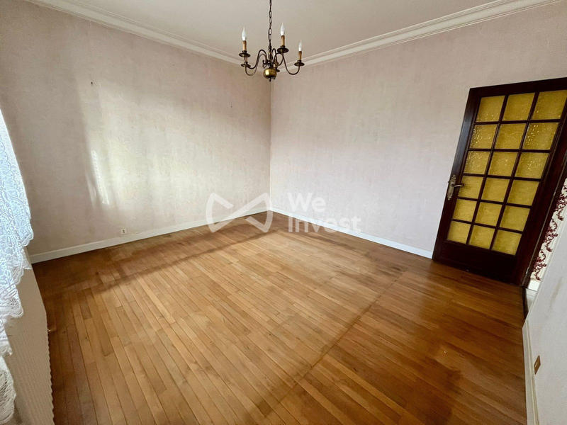 Maison - 96 m² - 6 pièces