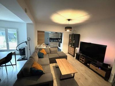 Appartement - 77 m² - 3 pièces