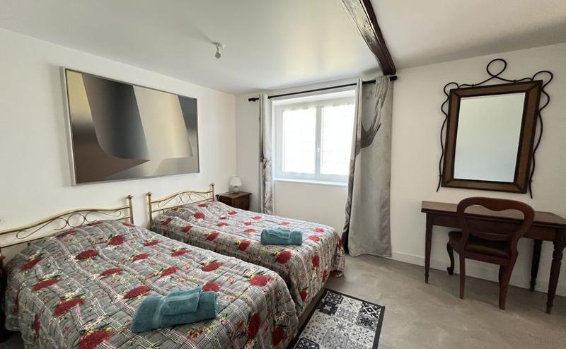 Maison - 366 m² - 14 pièces