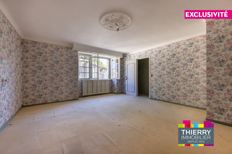 Maison - 95 m² - 4 pièces