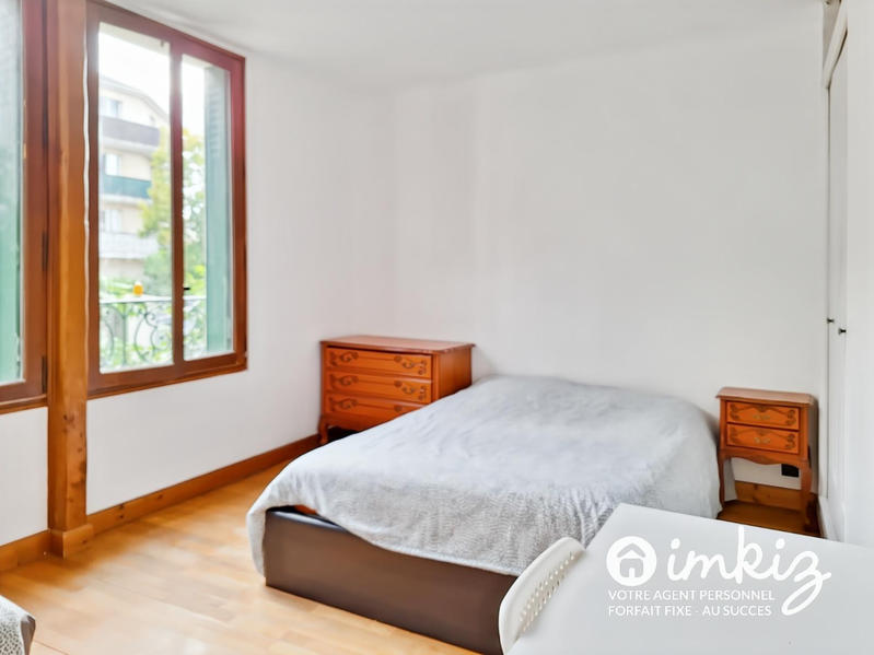 Maison - 193 m² - 8 pièces