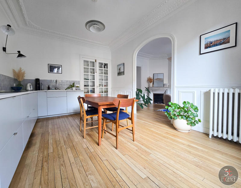 Appartement - 85 m² - 4 pièces