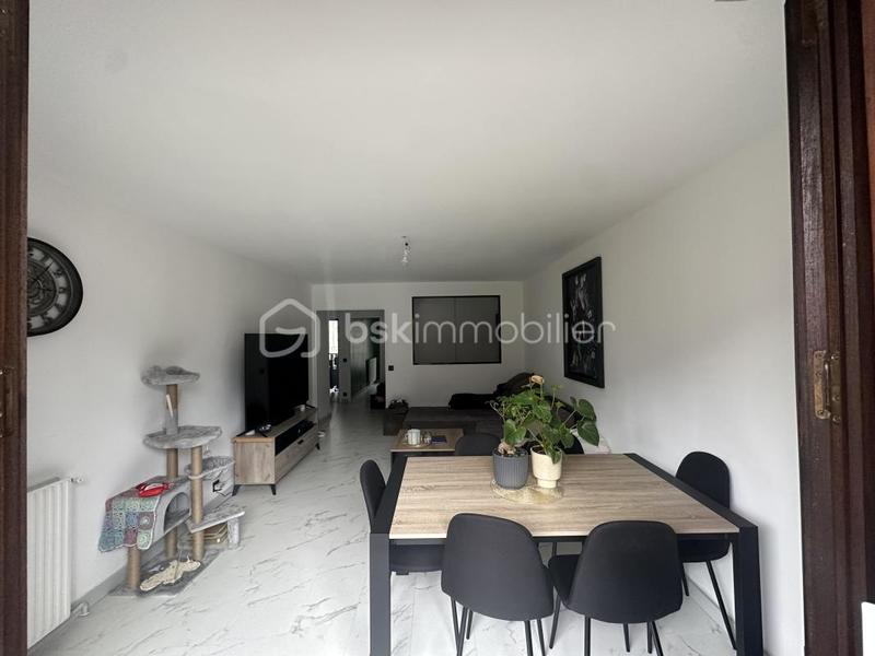 Appartement - 75 m² - 3 pièces