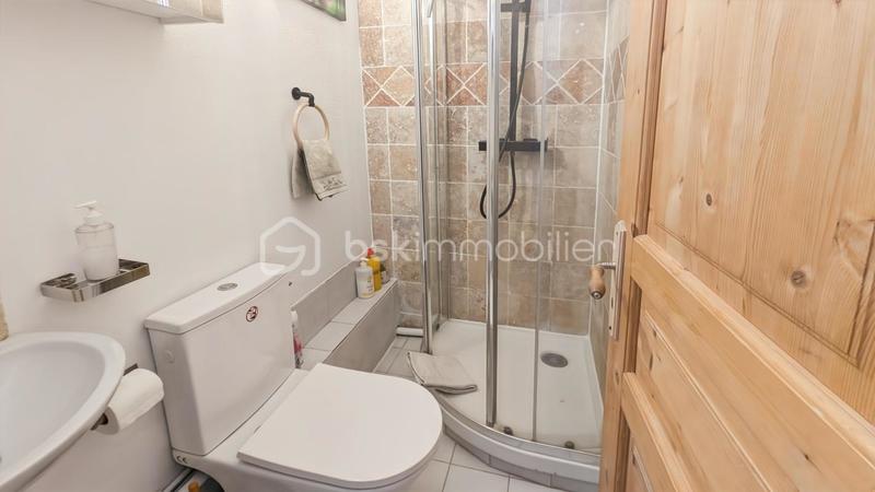 Appartement - 97 m² - 5 pièces