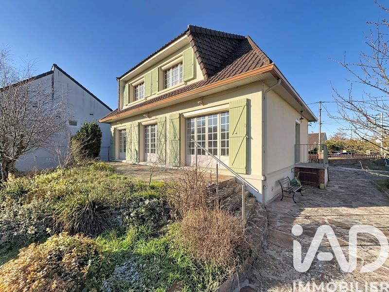 Maison - 145 m² - 8 pièces
