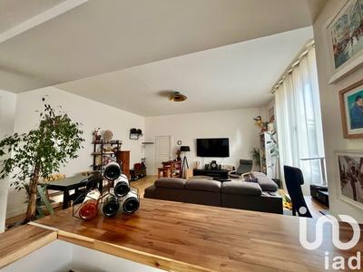 Appartement - 85 m² - 3 pièces
