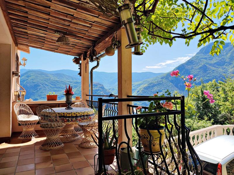 Villa - 142 m² - 5 pièces