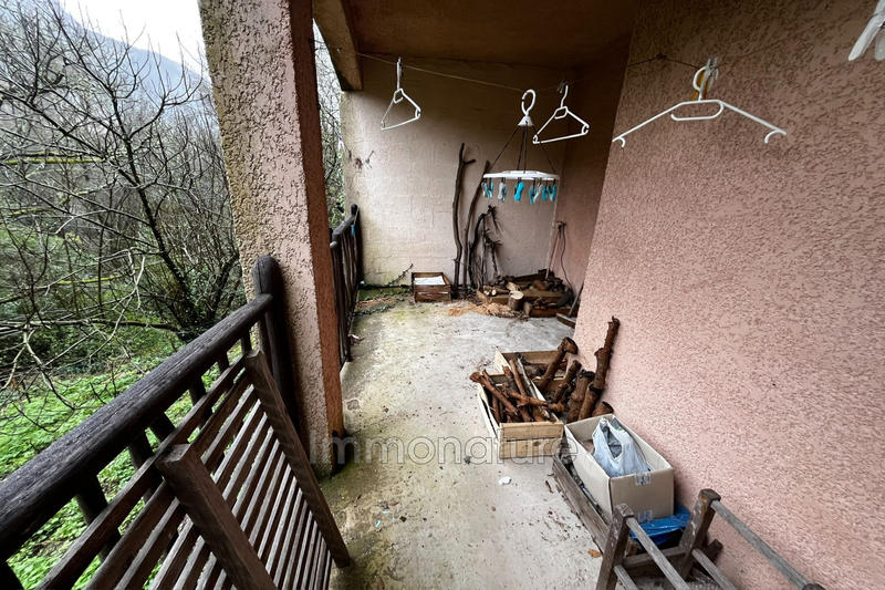 Maison - 180 m² - 8 pièces