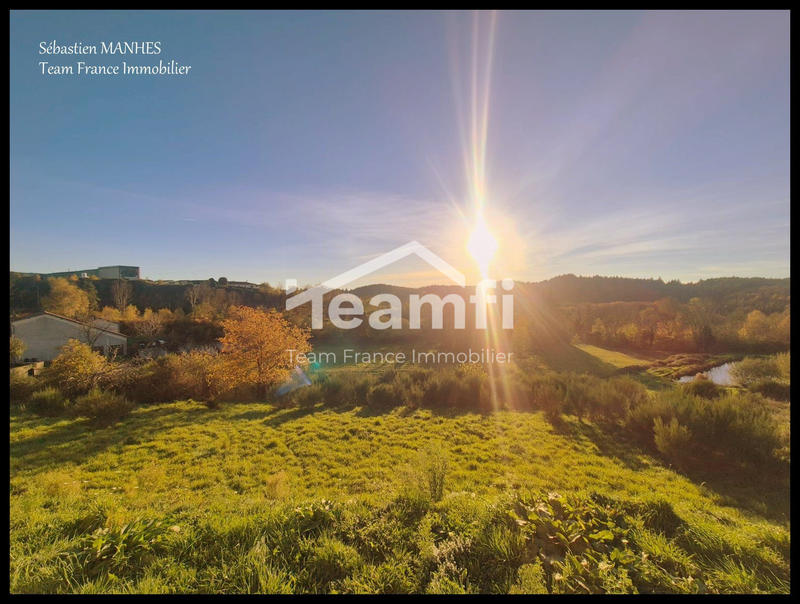 Maison - 138 m² - 5 pièces