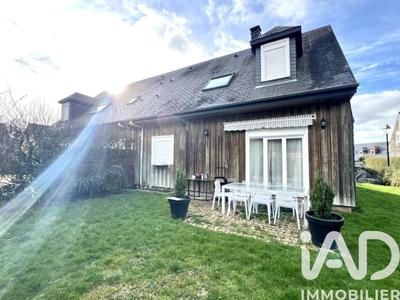 Maison - 93 m² - 4 pièces