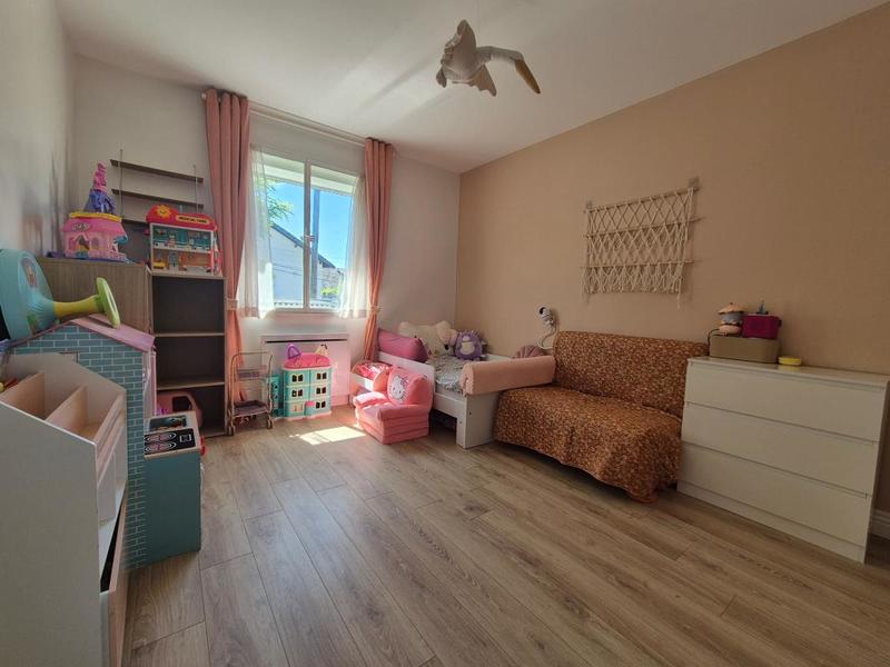 Maison - 101 m² - 5 pièces